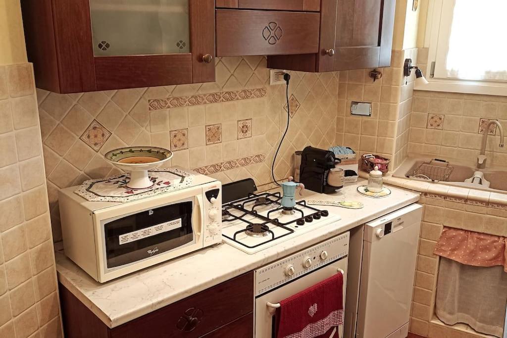 Cinecitta - 50 Meters From Subway Line A Apartamento Roma